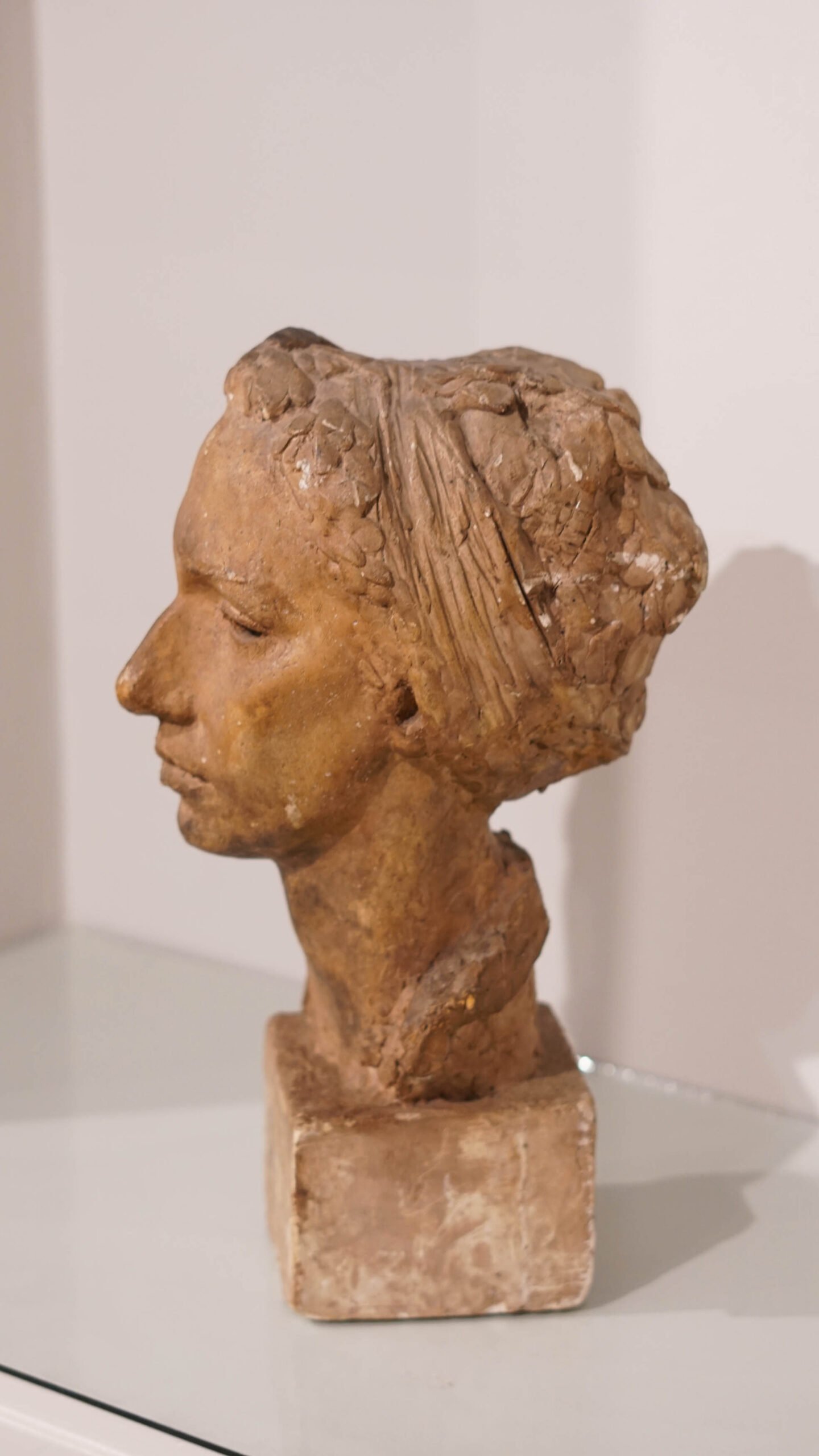 17 - PUJIA ANTONIO - CABEZA DE MUJER